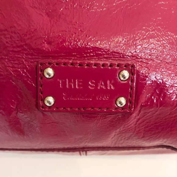 The Sak fuchsia patent leather handbag - Picture 2 of 14